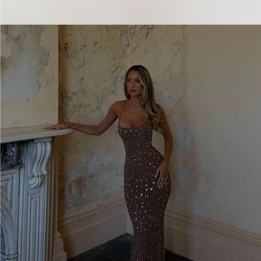 Chic Strapless Brown Dress